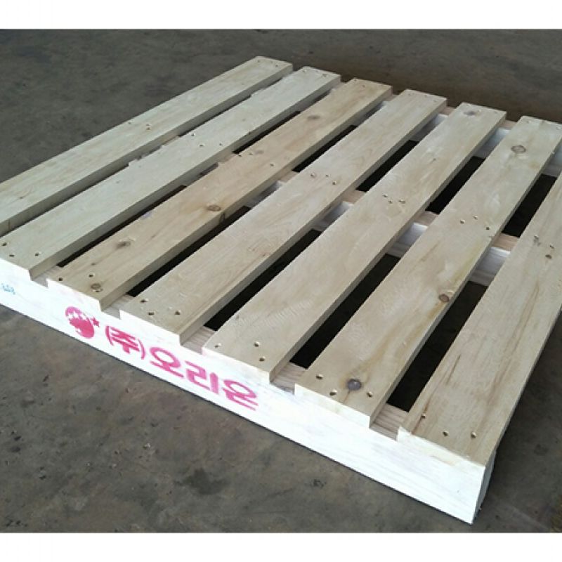 Pallet kê hàng trong kho