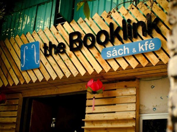 Làm Biển Quảng Cáo Bằng Pallet Gỗ - Xu Hướng Mới Lạ Trong Ngành Quảng Cáo Hiện Nay