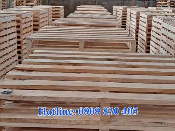 Pallet gỗ giá tốt tại xưởng sản xuất