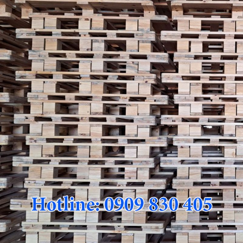 Pallet gỗ thông 14