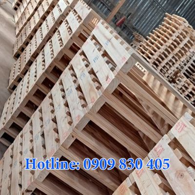 Pallet gỗ tràm 07