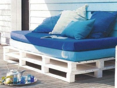 Sofa Sang Chảnh Từ Pallet Gỗ